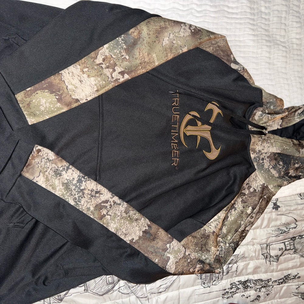 TrueTimber Camo Hoodie with Gold Logo